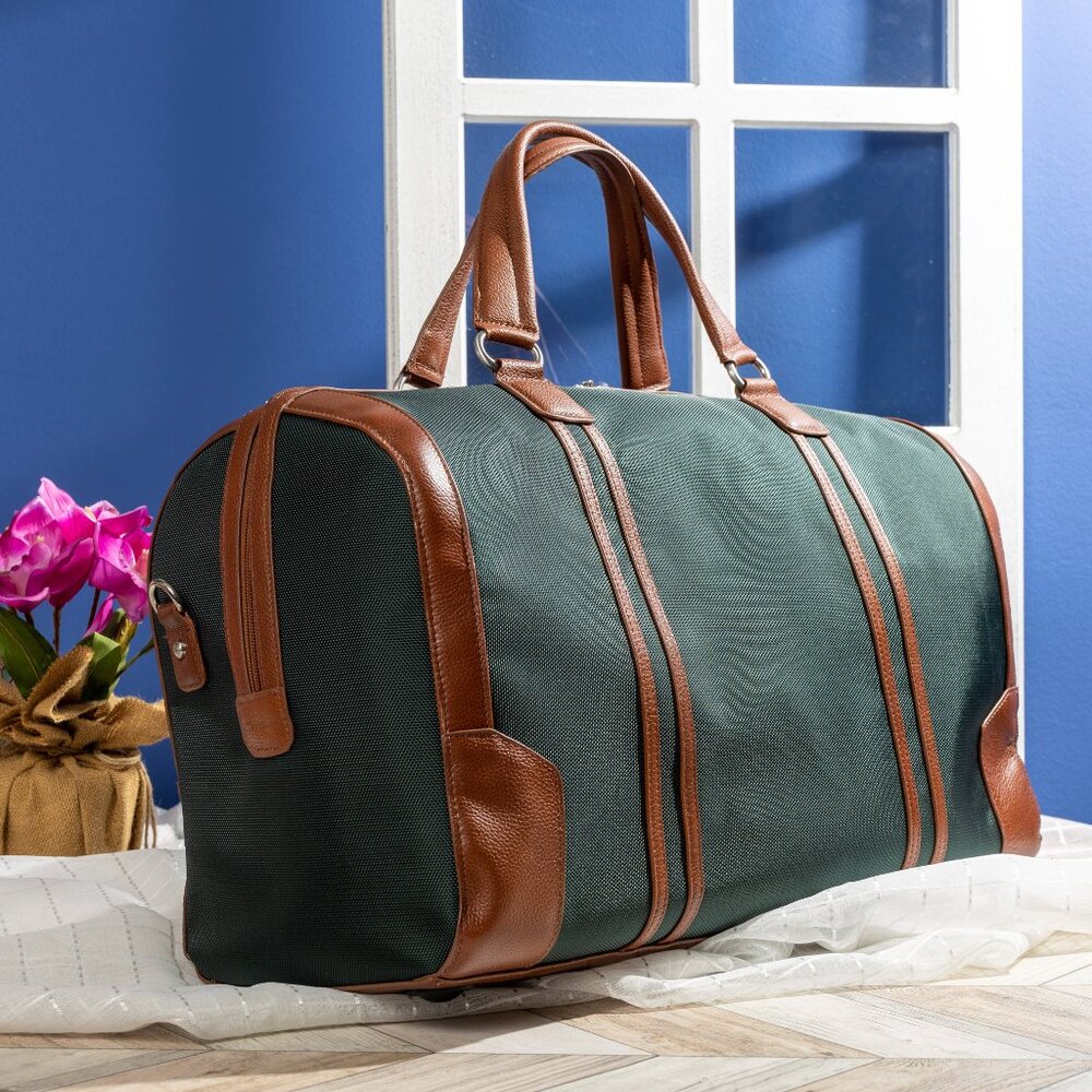 KINZIE | Nylon Two-Tone Carry-All Tablet Duffel